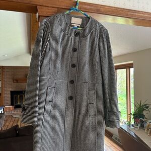Excellent condition Banana Republic Coat